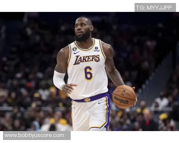 米切尔半场表现亮眼仅用16分钟砍下14分4助攻3抢断展现实力 米切尔半场表现亮眼仅用16分钟砍下14分4助攻3抢断展现实力