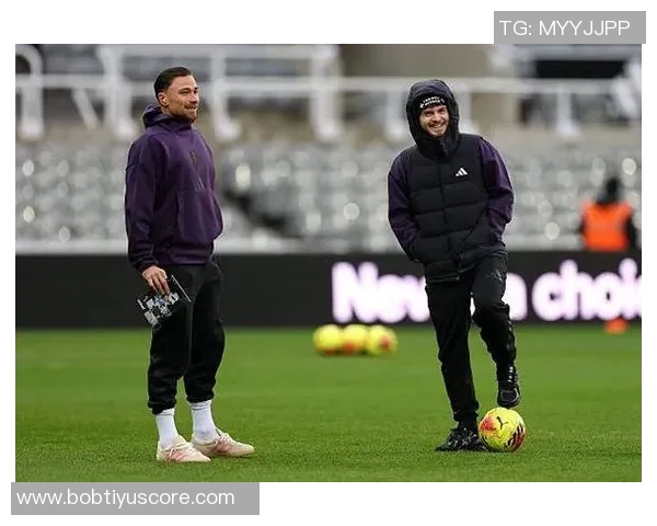 埃利奥特在维拉面临困境罗马诺透露他对现状感到不满 埃利奥特在维拉面临困境罗马诺透露他对现状感到不满